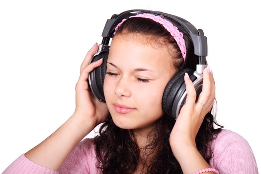 cute-female-girl-headphones-41553-medium